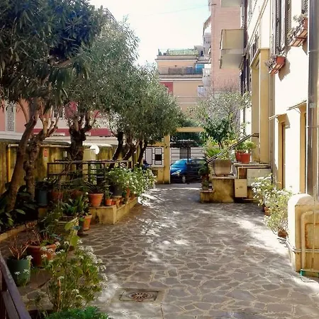 Alfieri Home Holiday Rom Exterior foto